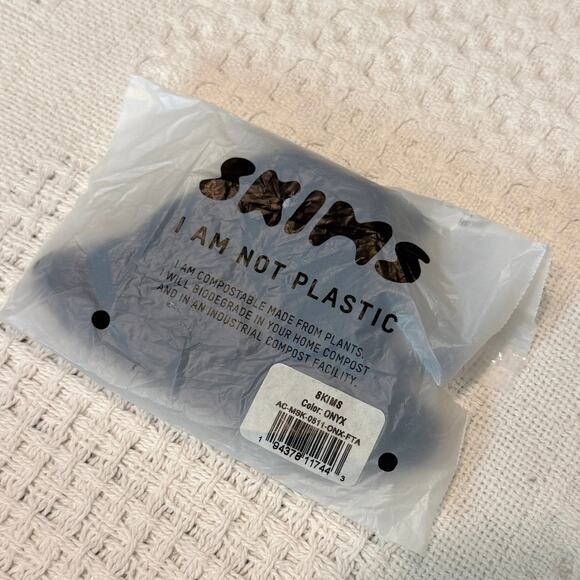 Skims reusable washable adult one size Onyx facemask A3 2972 - Picture 6 of 6